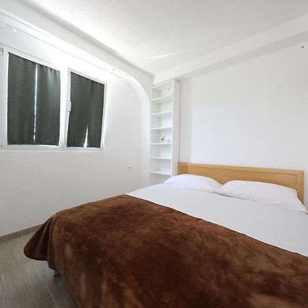 Apartmán Ap Roko&Dina Nin Exteriér fotografie