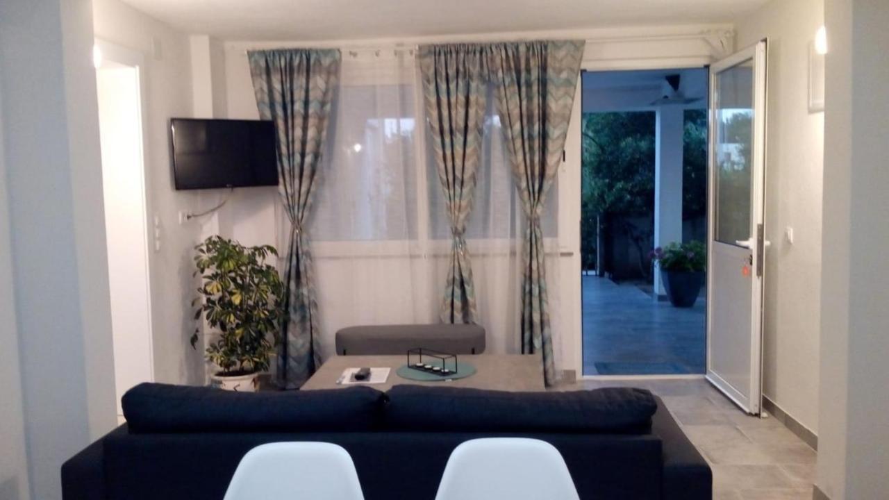 Apartmán Ap Roko&Dina Nin Exteriér fotografie
