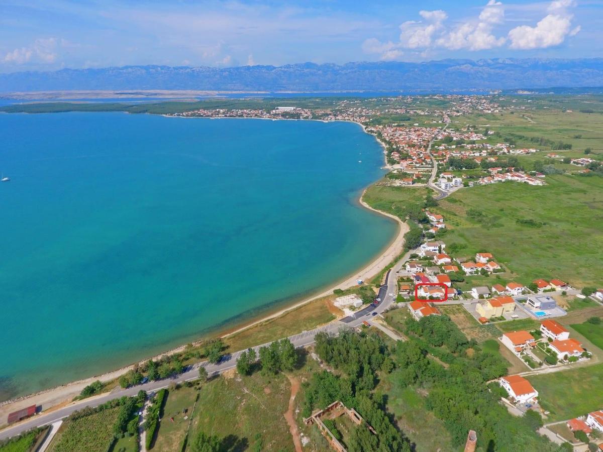 Apartmán Ap Roko&Dina Nin Exteriér fotografie
