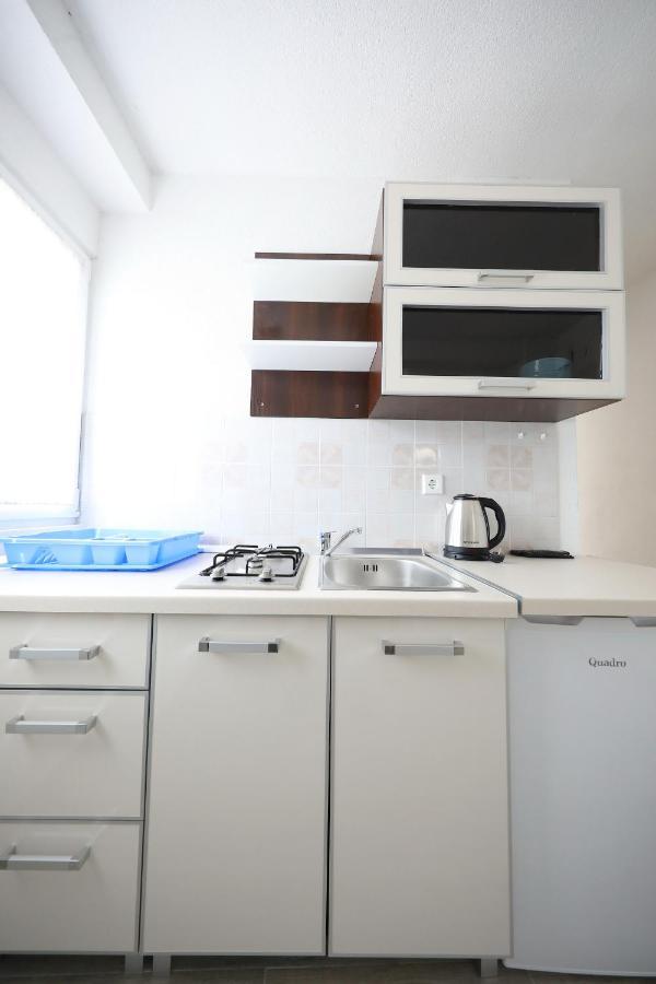 Apartmán Ap Roko&Dina Nin Exteriér fotografie